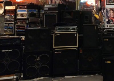 Players Guitars Amps